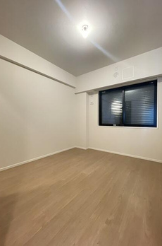 ＴＨＥ　ＡＳＡＫＵＳＡ　ＲＥＳＩＤＥＮＣＥ 