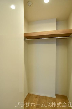 ロイヤルシーズン西麻布 
