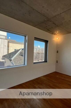 ＣＡＳＡ　ＣＯＭＰＬＥＳＳＯ　（カーサコンプレッソ） 