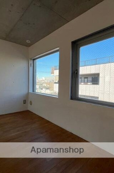 ＣＡＳＡ　ＣＯＭＰＬＥＳＳＯ　（カーサコンプレッソ） 