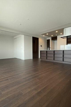 ＨＡＲＵＭＩ　ＦＬＡＧ　ＰＡＲＫ　ＶＩＬＬＡＧＥ　Ａ棟 