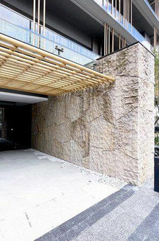 ＨＡＲＵＭＩ　ＦＬＡＧ　ＰＡＲＫ　ＶＩＬＬＡＧＥ　Ｄ棟 