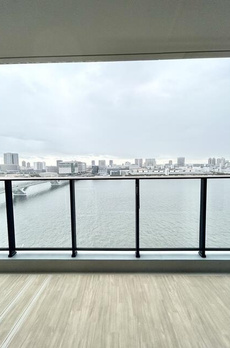 ＨＡＲＵＭＩ　ＦＬＡＧ　ＳＥＡＶＩＬＬＡＧＥ　Ｄ棟 