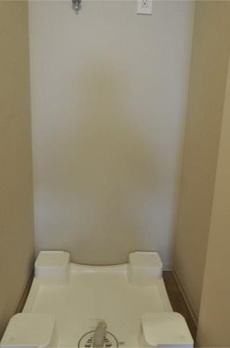 ワンルーフレジデンス上野御徒町 
