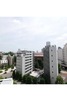 コンフォリア新宿イーストサイドタワー 