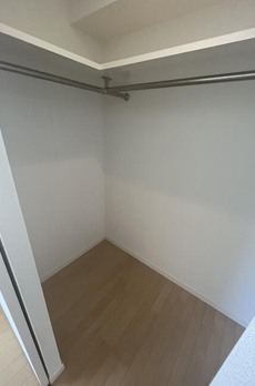 ＹＯＴＳＵＹＡ　ＤＵＰＬＥＸ　Ｄ－Ｒ 