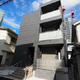 Ｅｓｔｅｒｌａ　Ｒｏｐｐｏｎｇｉ 
