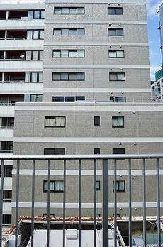 六本木デュープレックスエムズ 