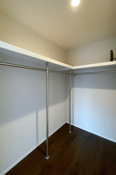 ＡＩＦＬＡＴ方南町 