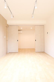 ＧｒａｎｄＳｔｏｒｙ用賀２ 