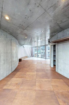 ＳＨＩＮＪＵＫＵ　ＮＥＷ　ＶＩＬＬＡ 