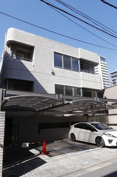 ローゼンハイツ西麻布 