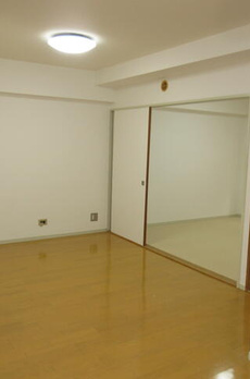 ライオンズマンション箱崎町 