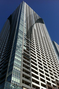 ＴＨＥ　ＴＯＫＹＯ　ＴＯＷＥＲＳ　ＭＩＤ　ＴＯＷＥＲ 