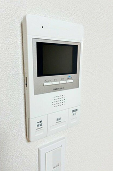 イン　ウィステリア 