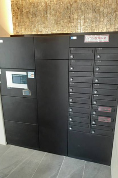 シュトラーレ四番町 