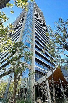 ＭＩＤ　ＴＯＷＥＲ　ＧＲＡＮＤ 