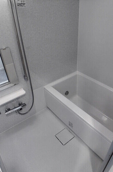 クレール三軒茶屋 