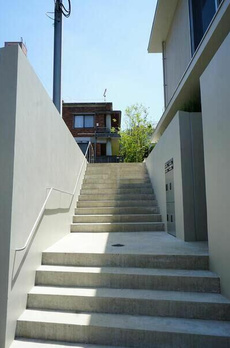 トレリ青葉台 