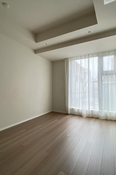 ＧＲＡＮＤ　ＨＩＬＬＳ　ＥＢＩＳＵ 