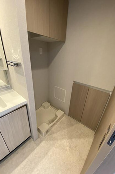 クレストコート町屋 
