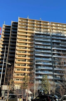 ＨＡＲＵＭＩ　ＦＬＡＧ　ＰＡＲＫＶＩＬＬＡＧＥ　Ｃ棟 