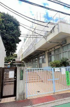 小日向二丁目戸建 