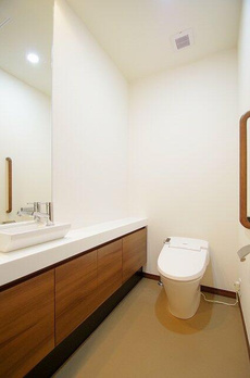 ラ・トゥール新宿グランド 