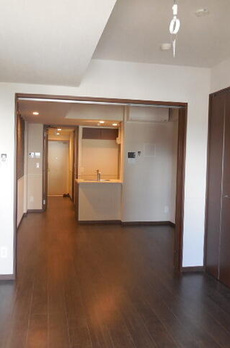 Ｈｉｌｌ　Ｆｌａｔ　Ｏｓａｋｉ 