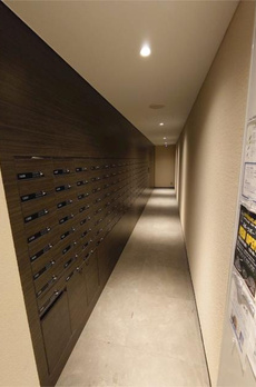 ＨＡＲＵＭＩ　ＦＬＡＧ　ＰＡＲＫ　ＶＩＬＬＡＧＥ　Ｅ棟 