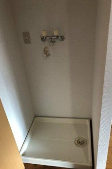 プラーズ松が谷 