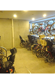 ブランズ市谷田町（０１１９０７） 