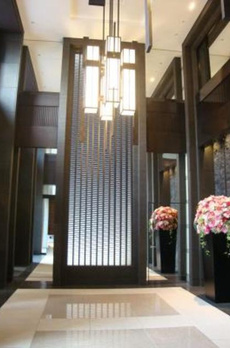 ＧＬＯＢＡＬ　ＦＲＯＮＴ　ＴＯＷＥＲ 