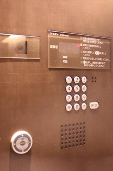 ＺＯＯＭ日本橋馬喰町 