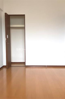 グリシーヌ 