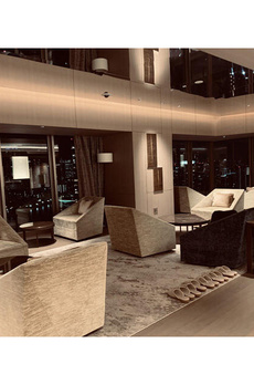 Ｂｒｉｌｌｉａ　ＴＨＥ　ＴＯＷＥＲ　ＴＯＫＹＯ　ＹＡＥＳＵ　ＡＶＥＮＵ 