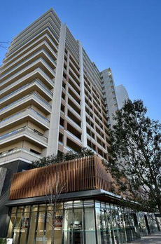 ＨＡＲＵＭＩ　ＦＬＡＧ　ＰＡＲＫ　ＶＩＬＬＡＧＥ　Ｂ棟 