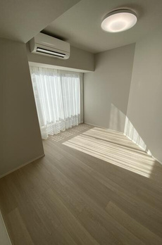クレストコート町屋 