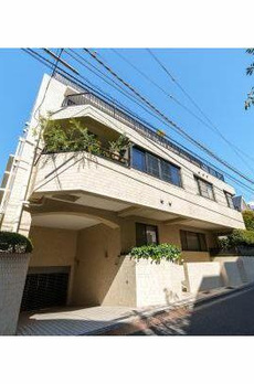 青山ロイヤルフラット 