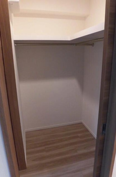メゾンカルム市谷仲之町 