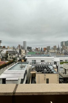 グランハイツ東新宿 