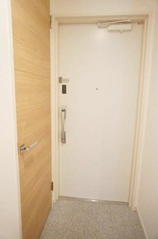 ライオンズ四谷タワーゲート 