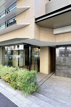 ディアナコート御苑内藤町 