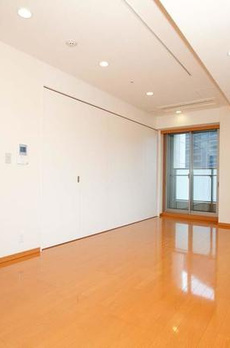 ＭＯＭＥＮＴＯ　ＳＨＩＯＤＯＭＥ 