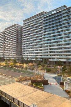 ＨＡＲＵＭＩ　ＦＬＡＧ　ＳＥＡ　ＶＩＬＬＡＧＥ　Ｄ棟 
