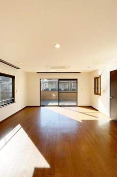 笹塚１丁目戸建 