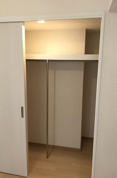 コンフォリア市谷薬王寺 