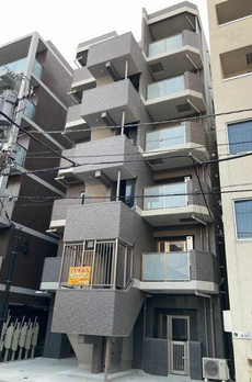 エルレナート新富町 