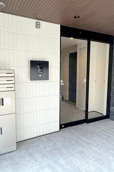 Ｔ　ｒｅｓｉｄｅｎｃｅ 