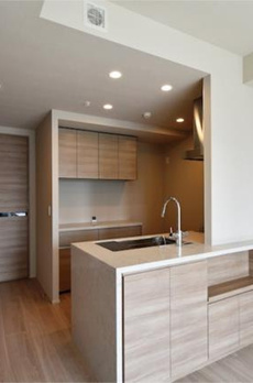 白金ザ・スカイ　Ｗｅｓｔ 